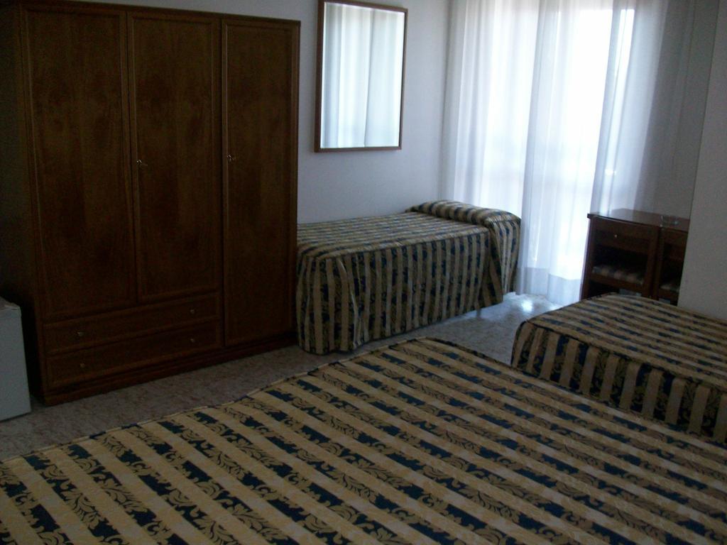 Hotel Santorotto Di Fabio Terrosi Синалунга Номер фото