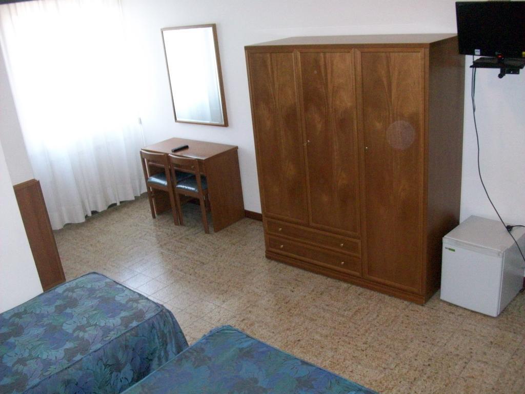 Hotel Santorotto Di Fabio Terrosi Синалунга Номер фото